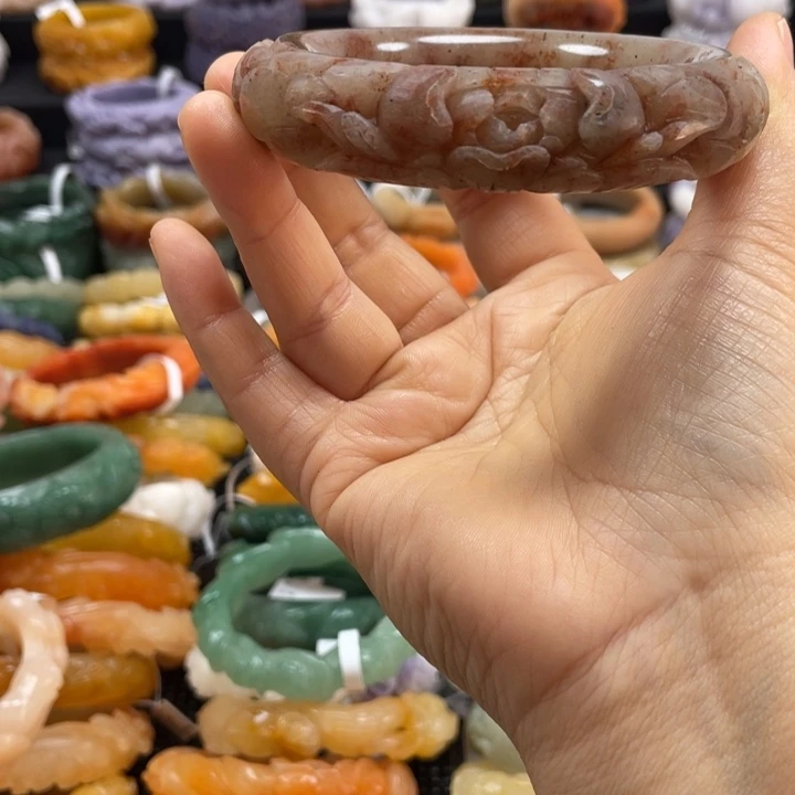 石英质玉未镶嵌手镯