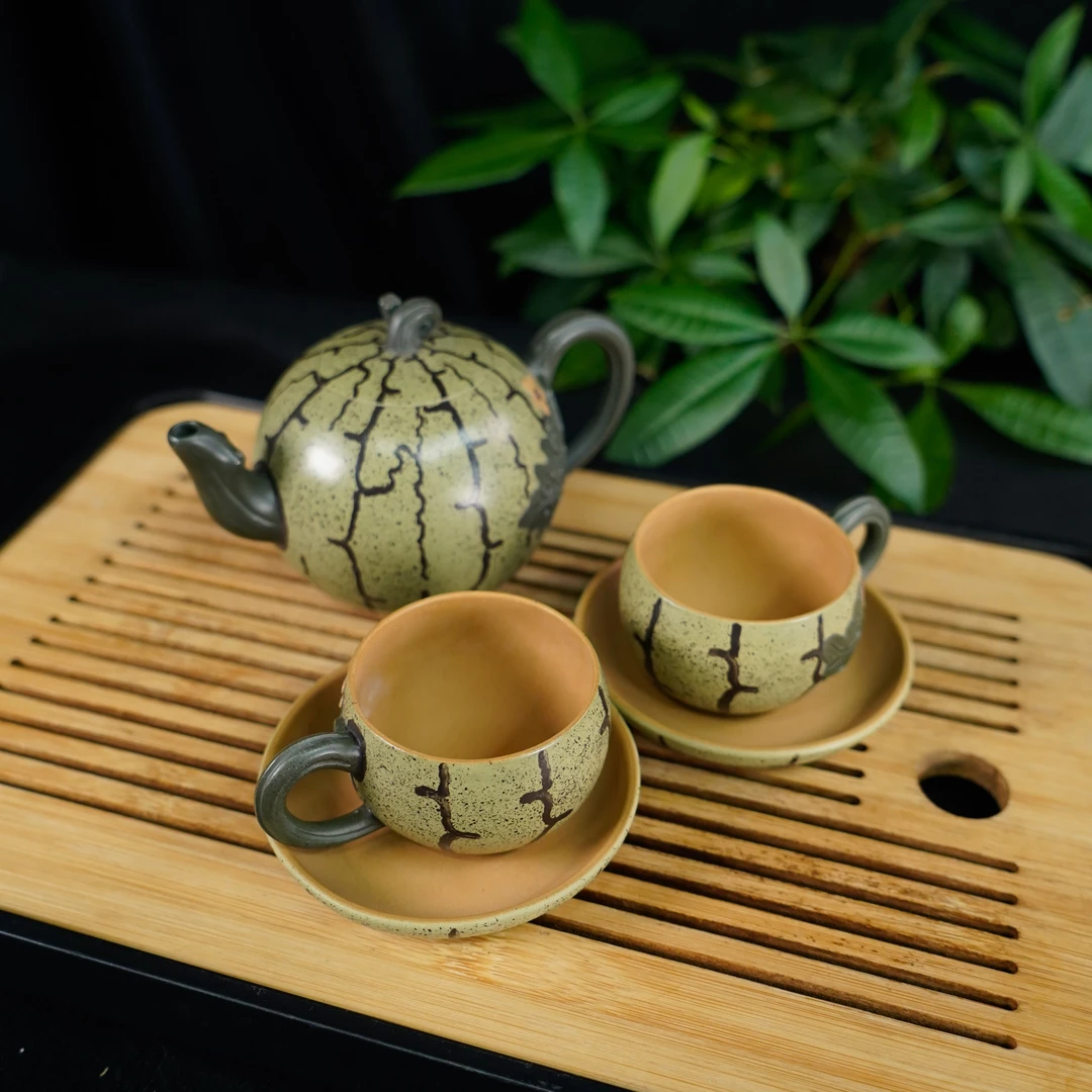 GSZS-5622   经利群   宜兴手工紫砂   西瓜套组