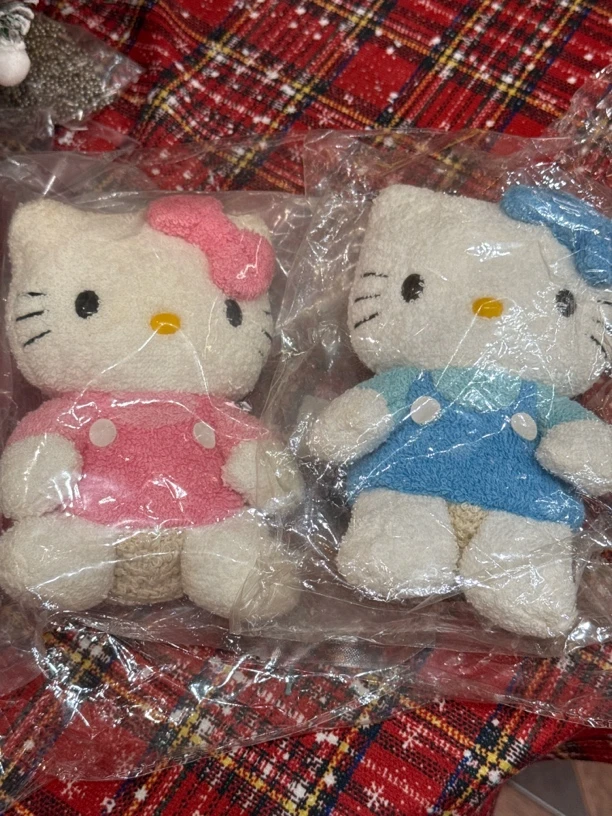 小可专拍豆袋kitty公仔