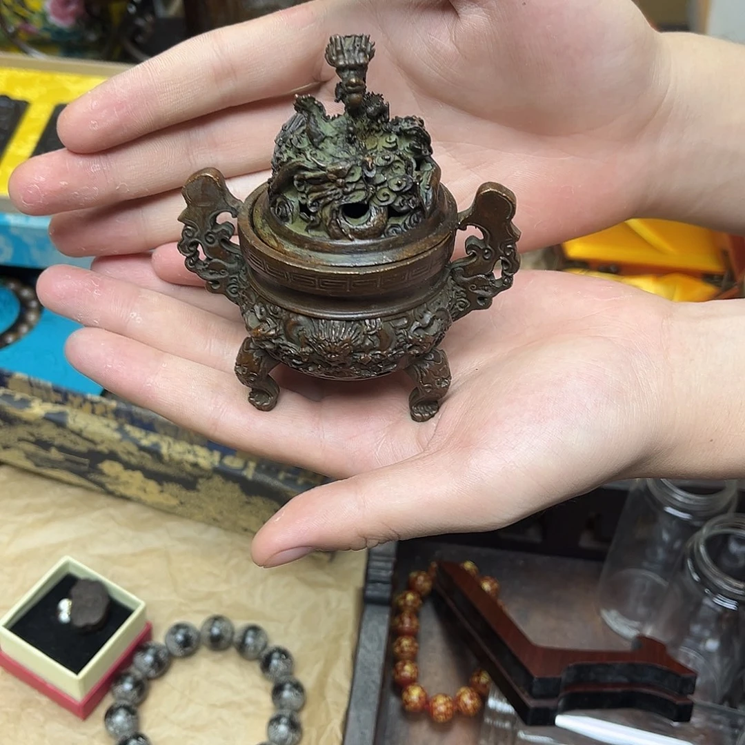 大叶紫檀（黑酸枝木类）
