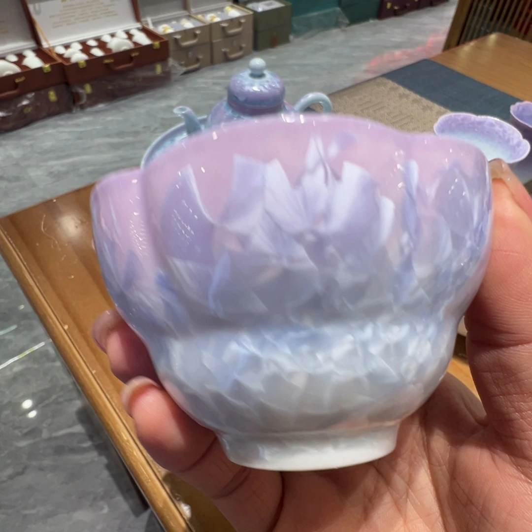 瓷片。。。。。。。。。。。。。。