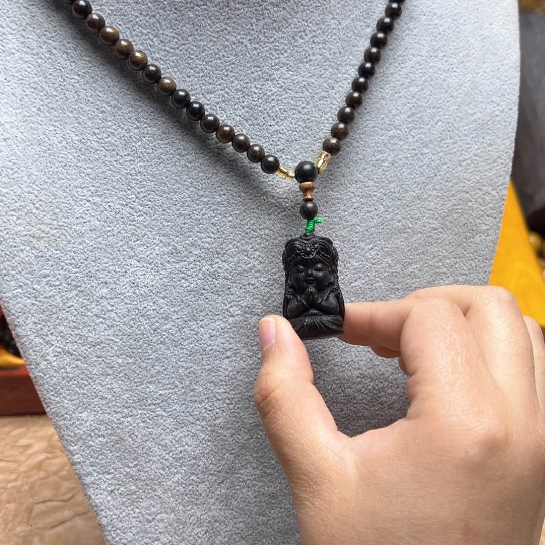 大叶紫檀（黑酸枝木类）