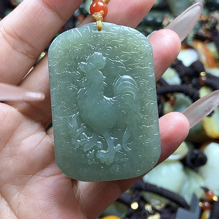 和田玉颈饰未镶嵌双面