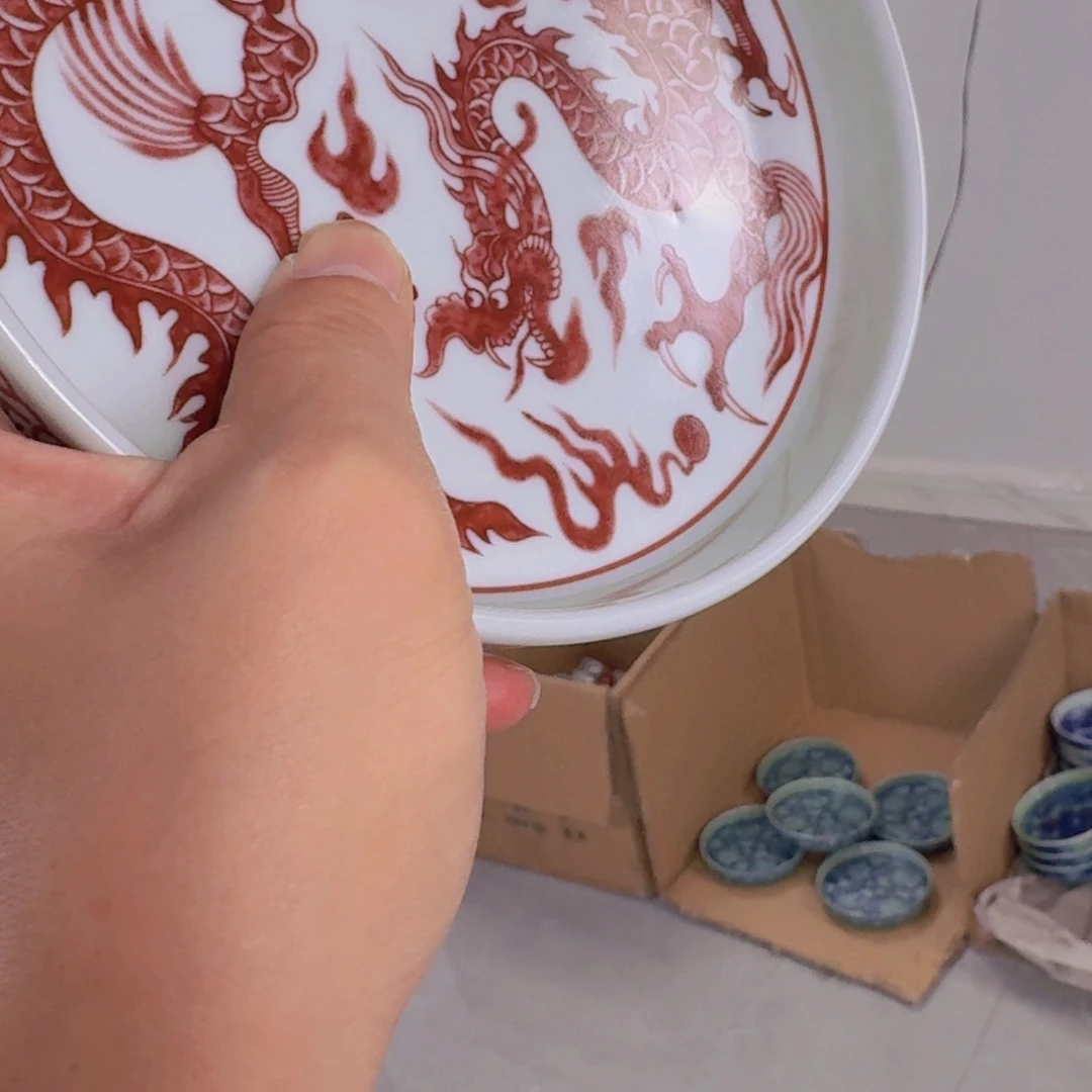 瓷片釉里红铠甲龙大壶乘微瑕