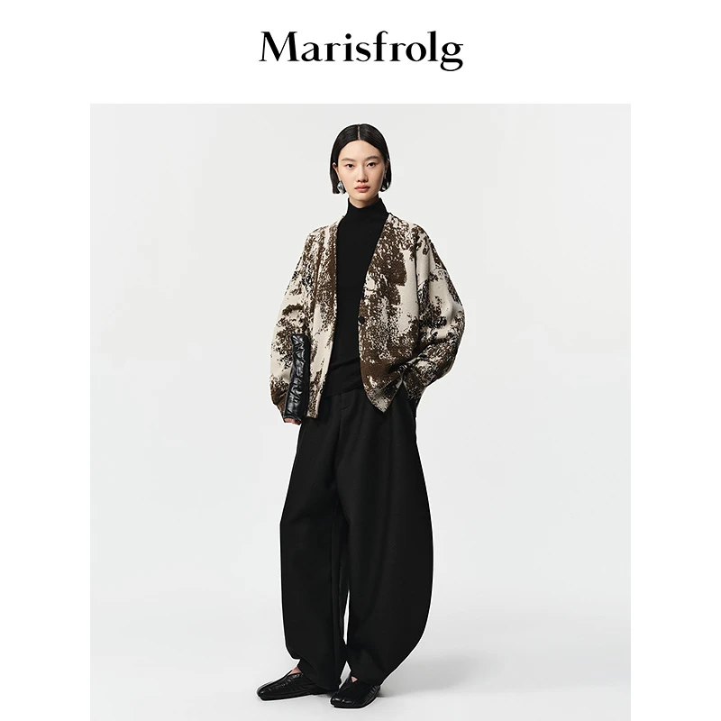 Marisfrolg玛丝菲尔25年冬季气质花稿针织衫A1FZ4859M
