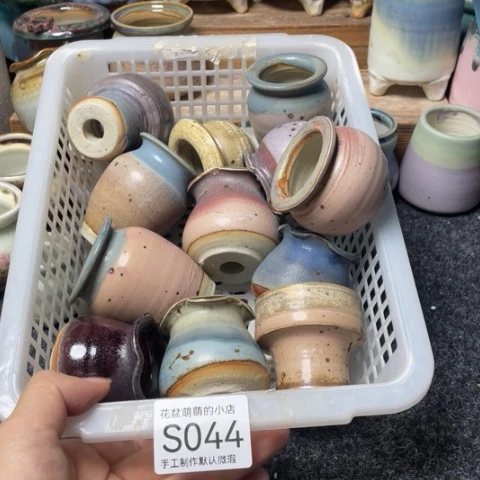 紫砂花盆微瑕044口径4厘米左右