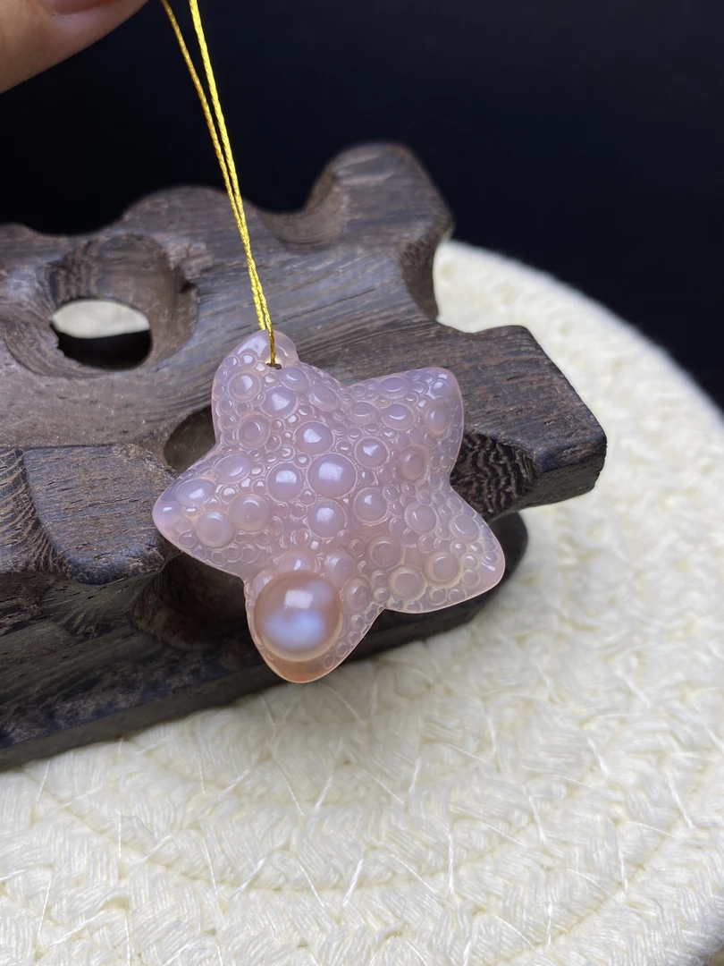 天然玛瑙手工雕刻海星挂件玛瑙雕刻件