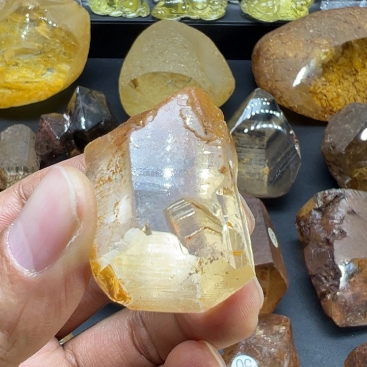 水晶大型摆件（非配饰）未镶嵌