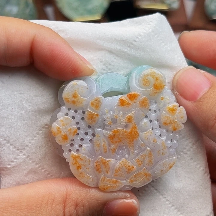 翡翠未镶嵌吊坠(不含链)