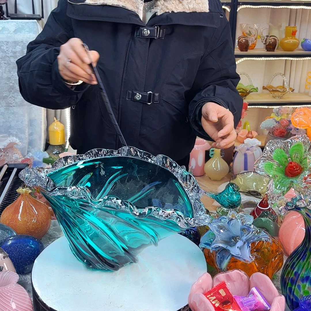 家悦琉璃花瓶摆件