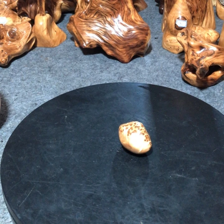 尚***9柏木（崖柏）崖柏48