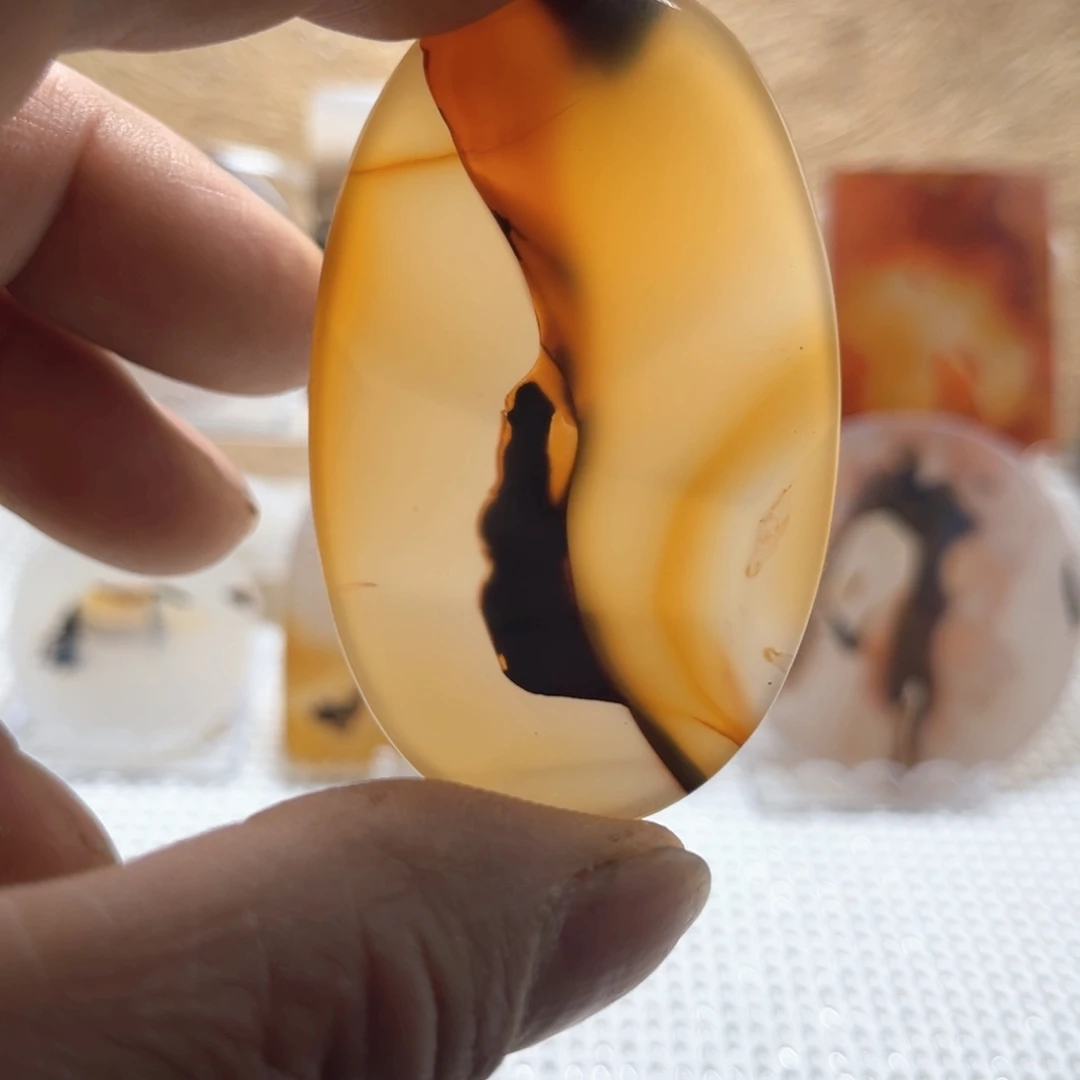 玛瑙/玉髓未镶嵌颈饰