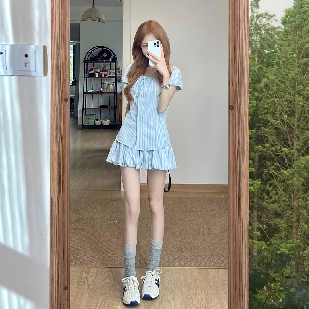 韩系学院风蓝色条纹衬衫连衣裙子女夏季2025甜美花苞套装短裙4740