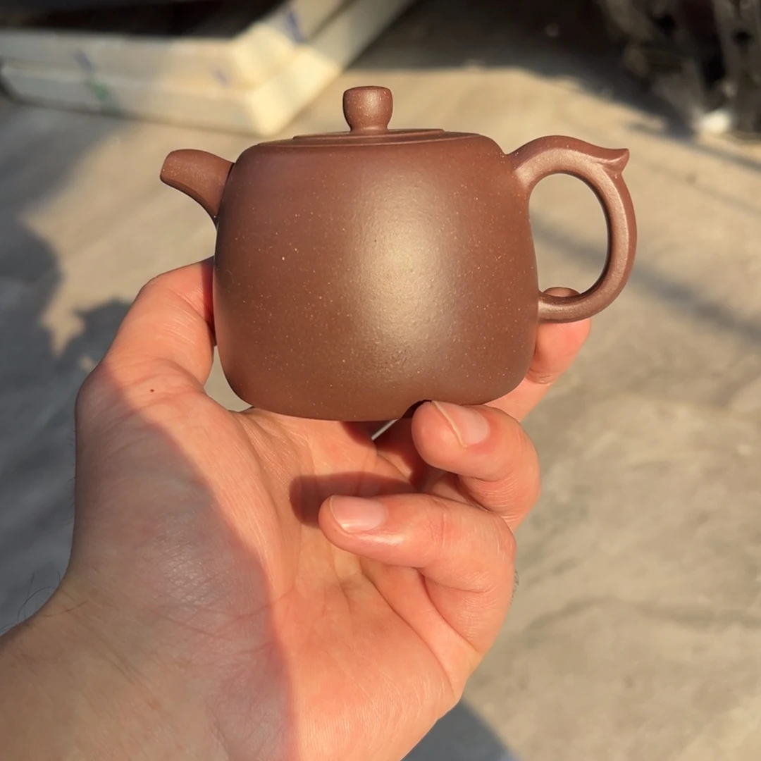 紫砂茶壶宜兴紫砂壶的制作微瑕