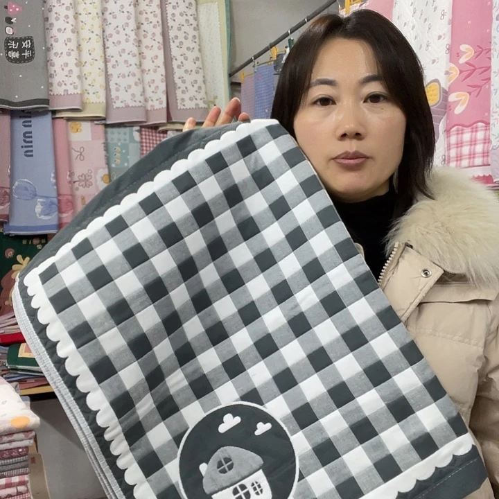 棉特价黑色小房子