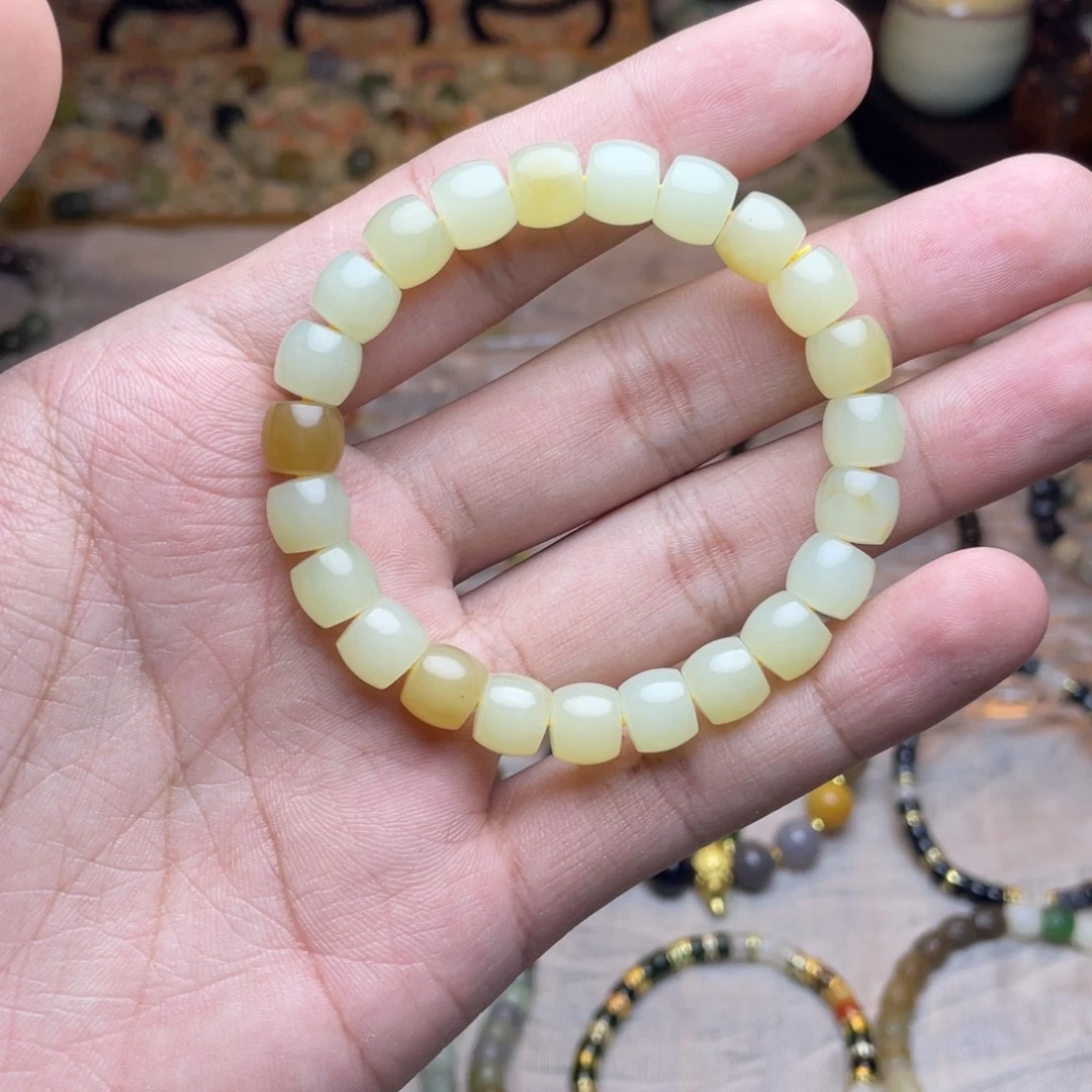 和田玉未镶嵌手链