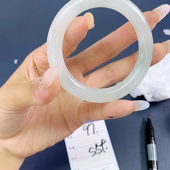 石英质玉手镯合金