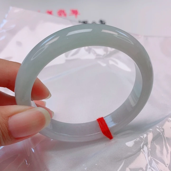 想***起翡翠未镶嵌手镯54+圈