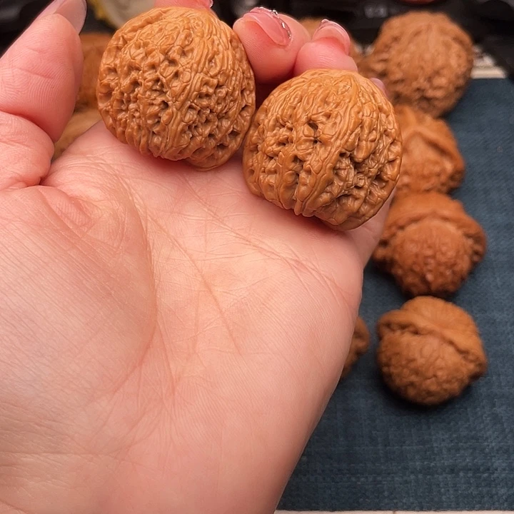 k***)把件文玩核桃全品密纹34