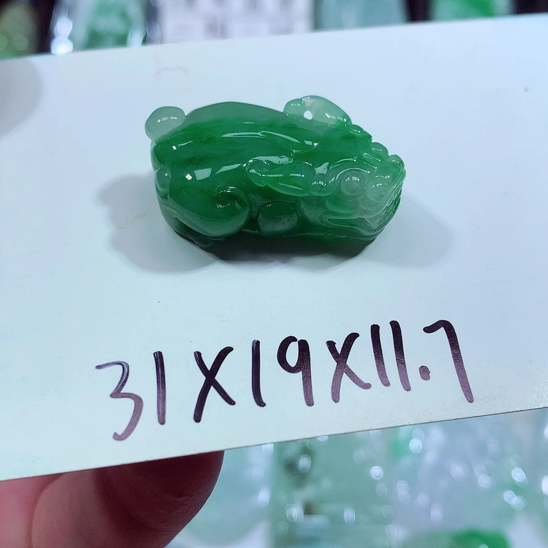 颈饰未镶嵌翡翠缅甸翡翠