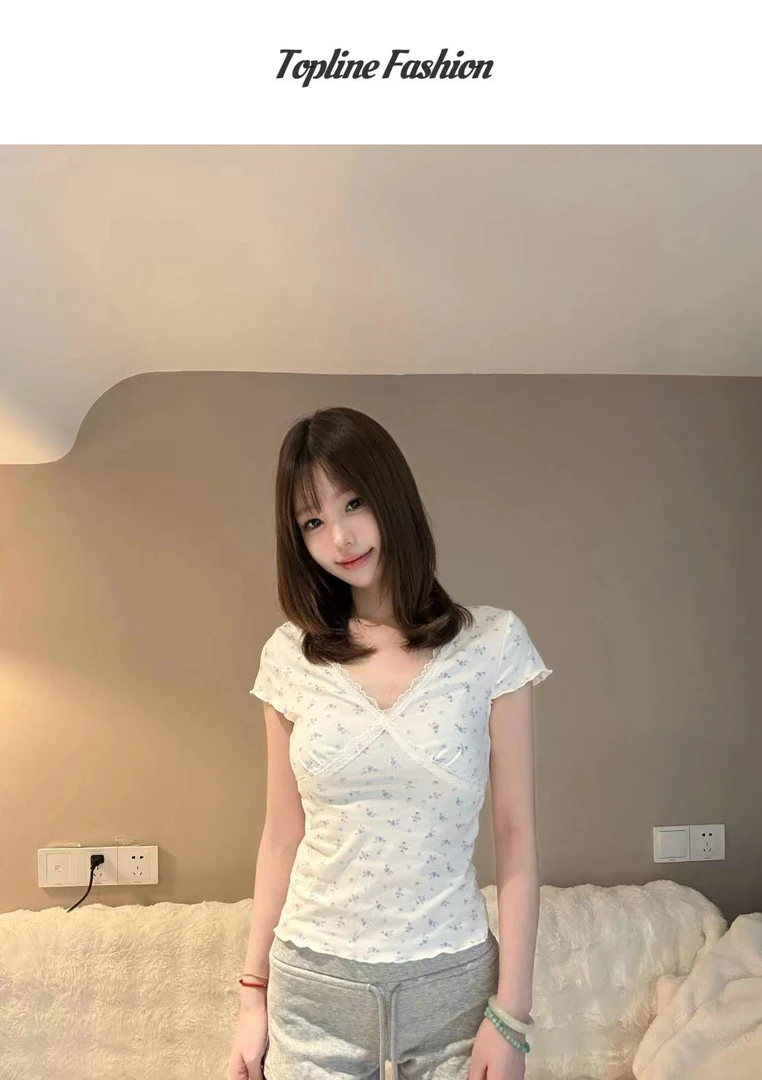 【鱼家高货】 纯欲风蕾丝边V领短袖25189