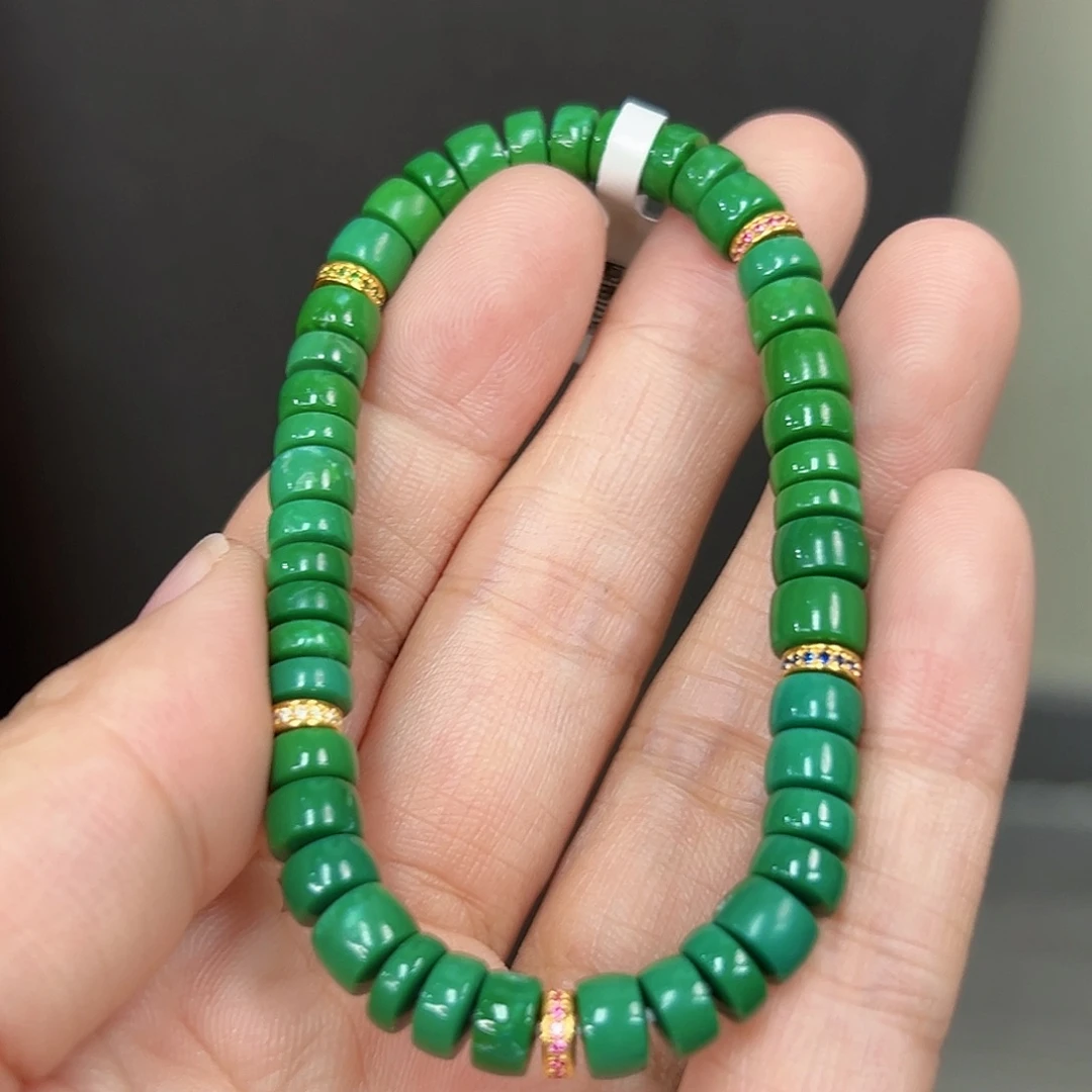 18K金镶嵌绿松石珠宝奇石