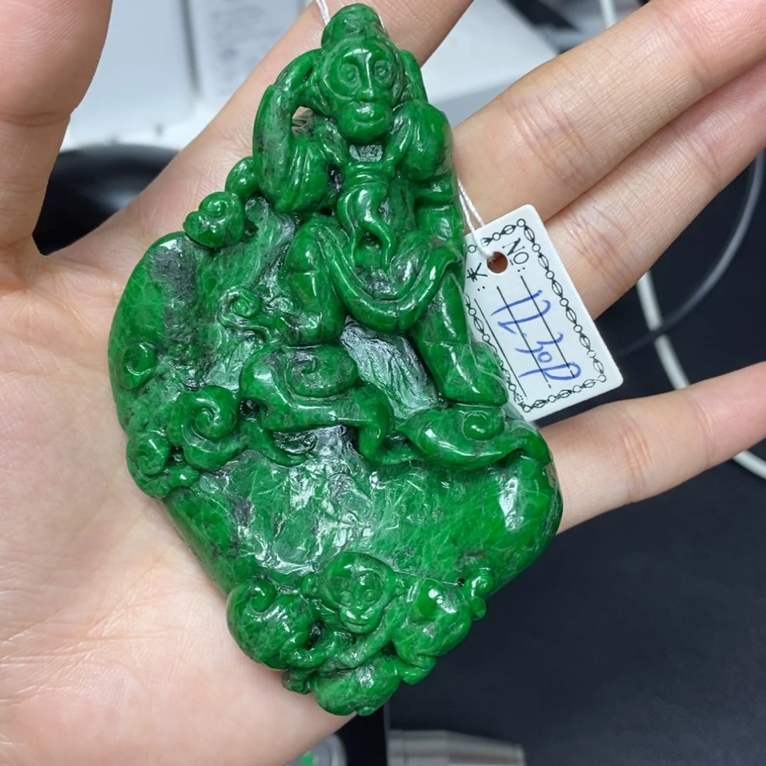 翡翠颈饰未镶嵌齐天大圣孙悟空挂件