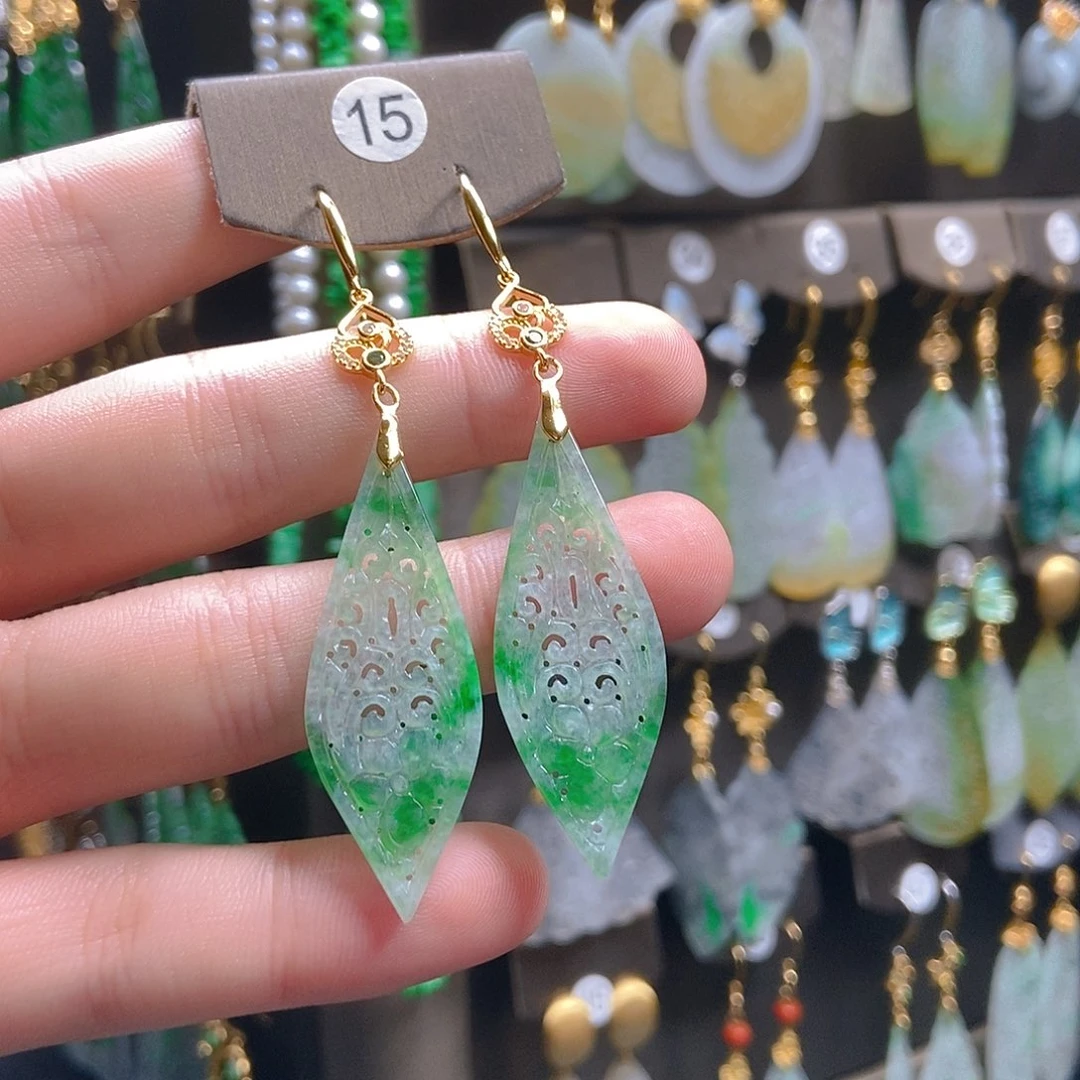 翡翠未镶嵌耳饰翡翠