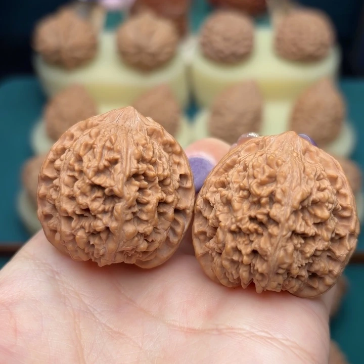 文玩核桃吊坠全品满天星