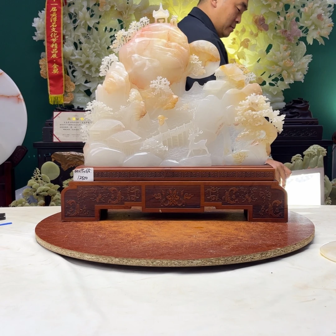 龍****石材玉石吊坠项链