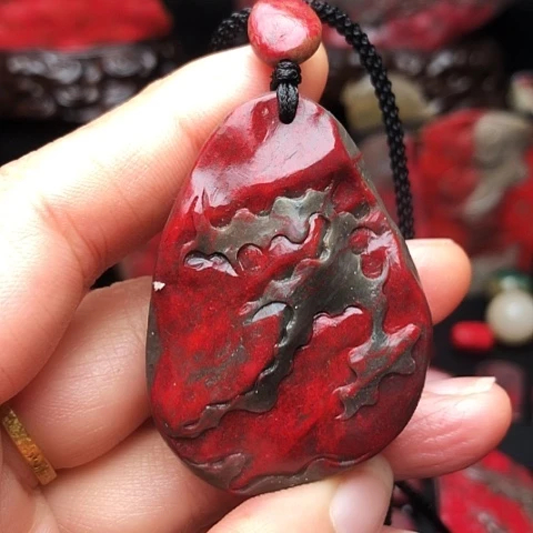 昌化鸡血石昌化鸡血石原石挂件