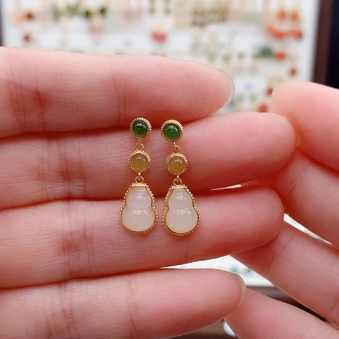 和田玉银S925镶嵌耳饰