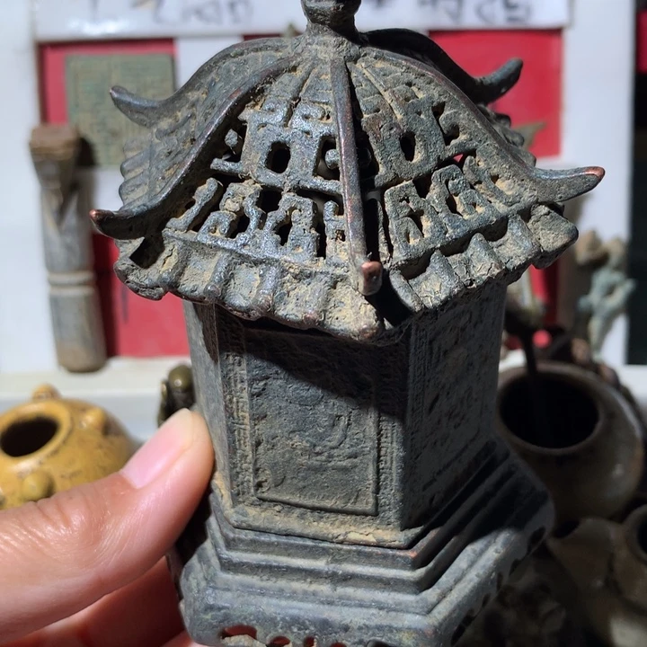 远***狼铜现代工艺品 现代工艺品