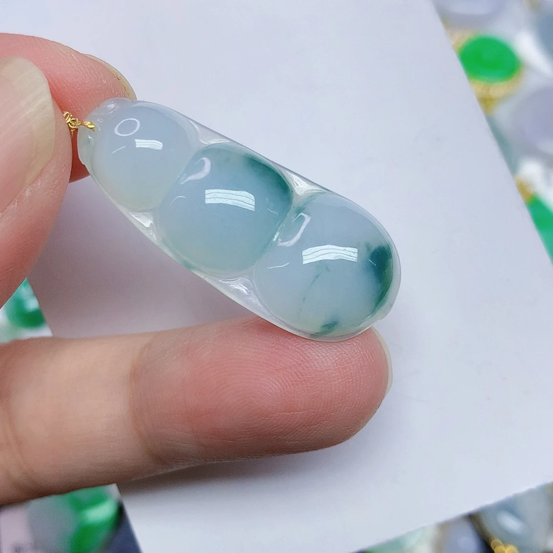 翡翠18K金镶嵌颈饰456785