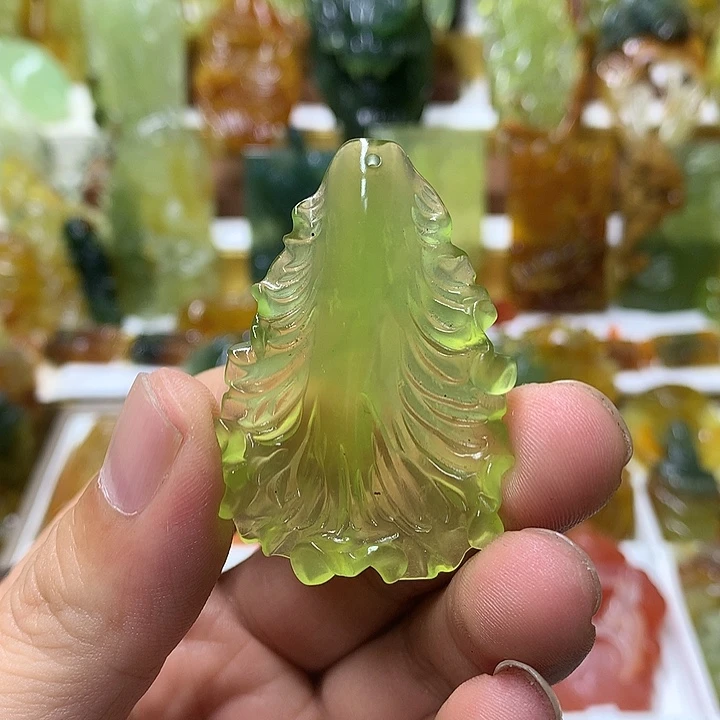 蛇纹石玉未镶嵌珠宝半成品