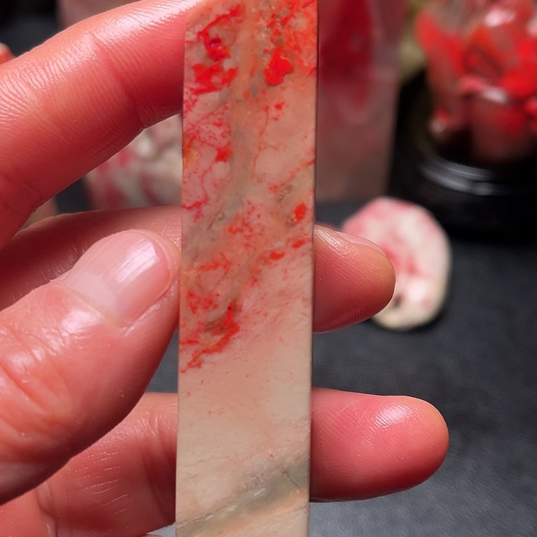 昌化石昌化鸡血石