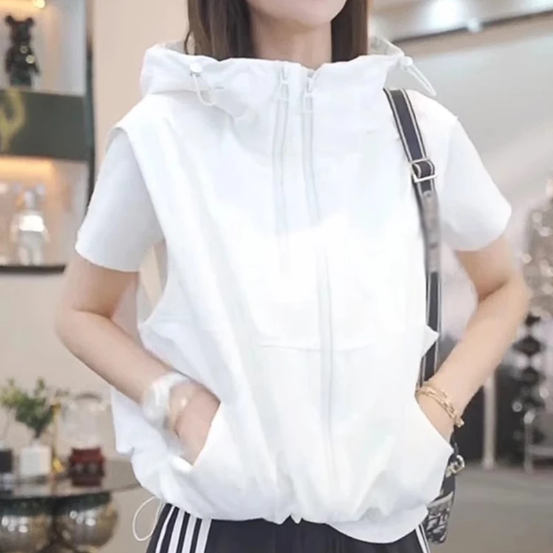 韩版连帽拉链防晒无袖马甲女2025夏季新款简约纯色小众设计感上衣