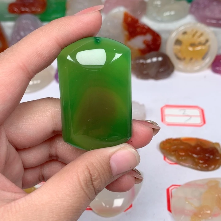 玛瑙/玉髓颈饰未镶嵌小*物