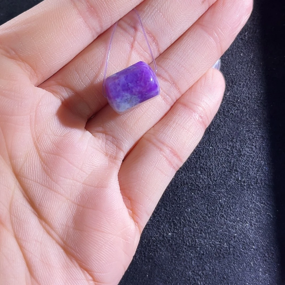 苏纪石（舒俱来）未镶嵌南非老矿料单珠（多样性发货）发一件