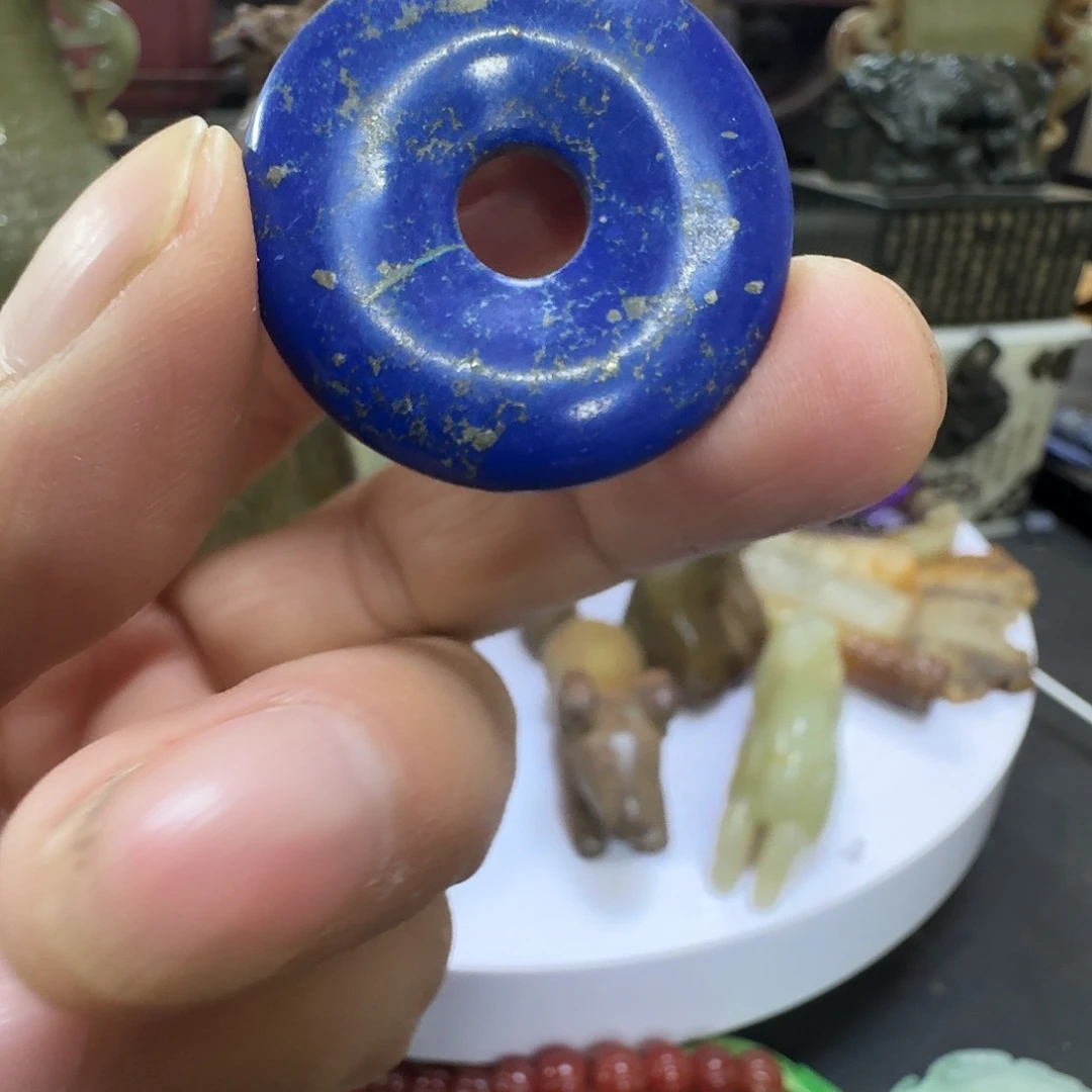 和田玉（糖玉）未镶嵌挂件