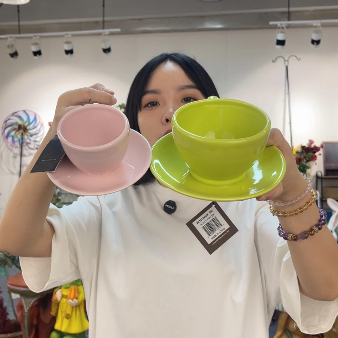 青***飞瓷片哈哈哈哈哈哈哈哈哈