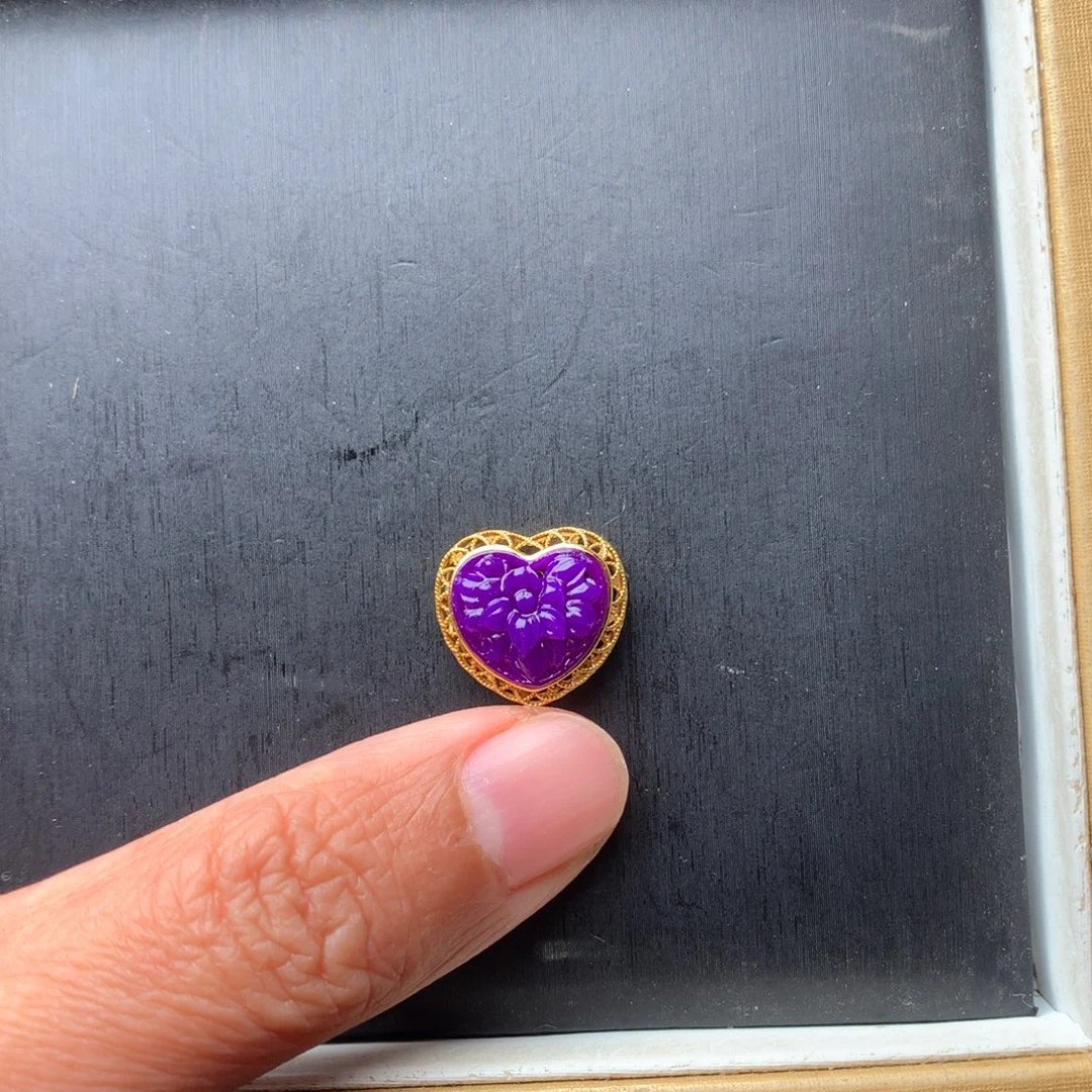 苏纪石（舒俱来）18K金镶嵌吊坠