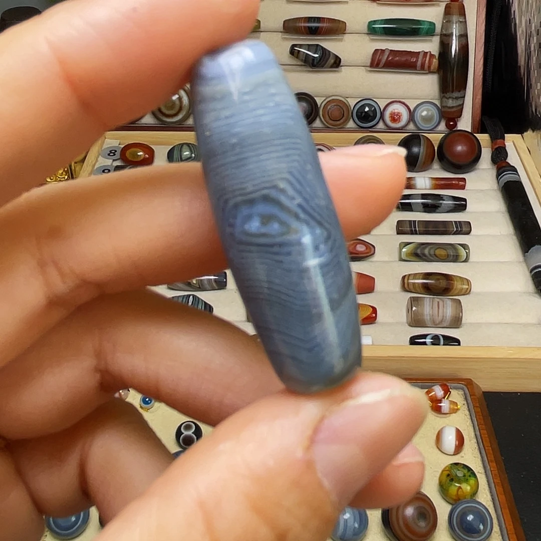 玛瑙/玉髓未镶嵌珠宝奇石