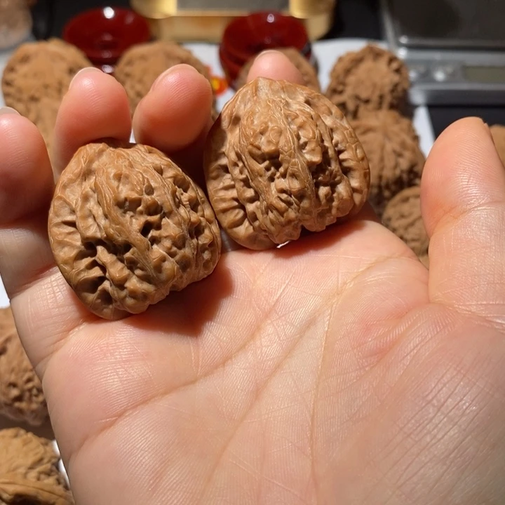 文玩核桃把件靠山王