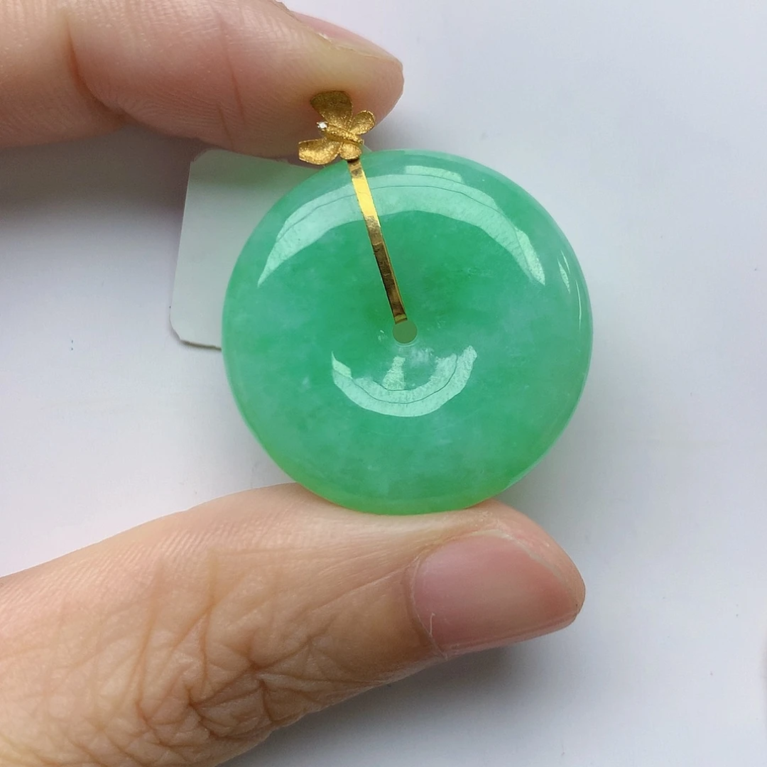 翡翠18K金镶嵌颈饰天然缅甸A货翡翠