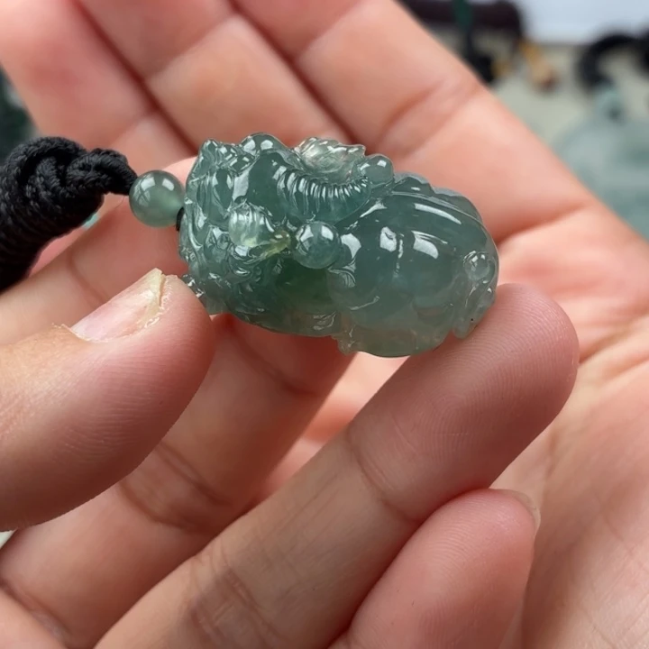 翡翠未镶嵌颈饰天然翡翠a货