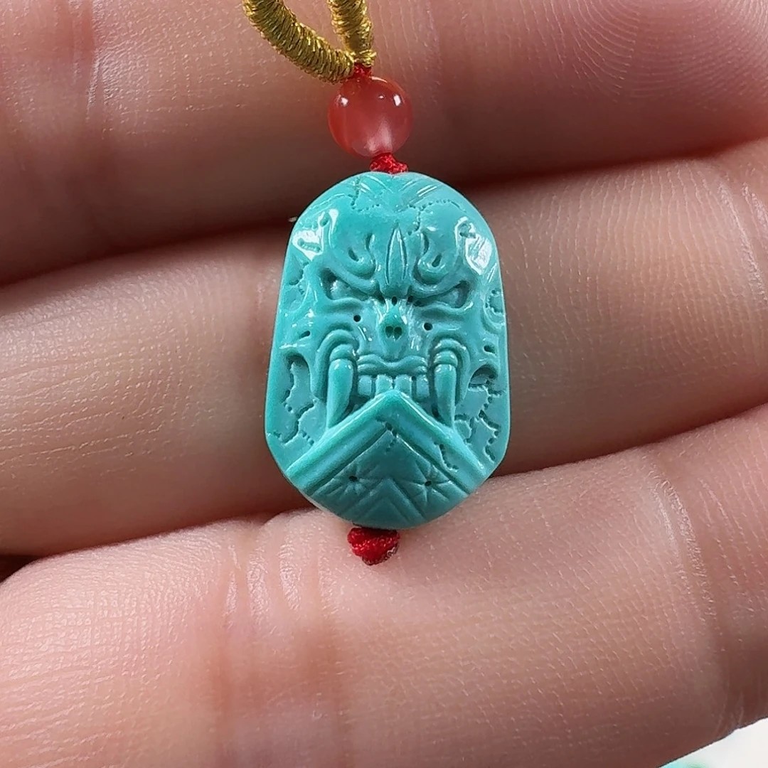 绿松石未镶嵌颈饰