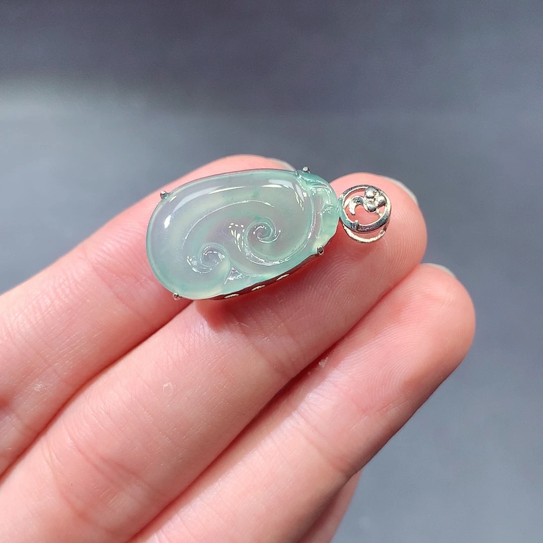 翡翠戒指未镶嵌翡翠