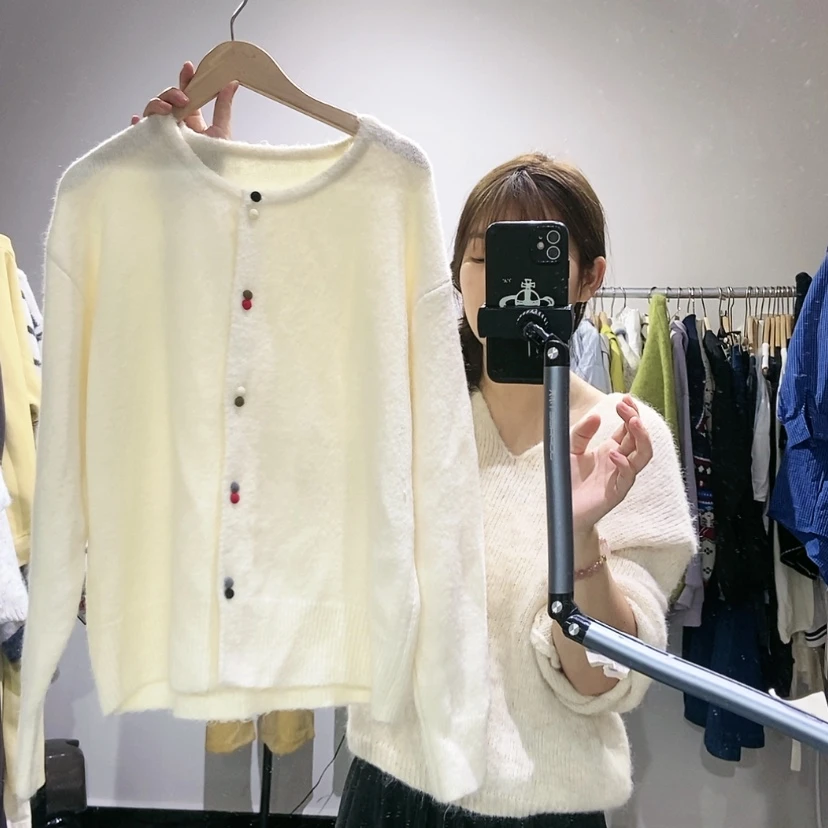 【闪购商品】杏色开衫