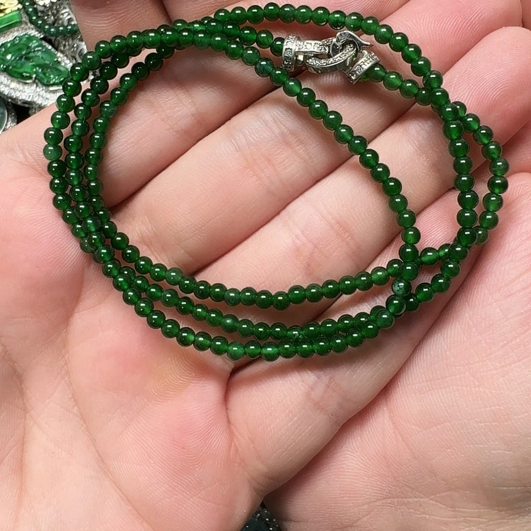 翡翠未镶嵌颈饰天然A货翡翠放漏